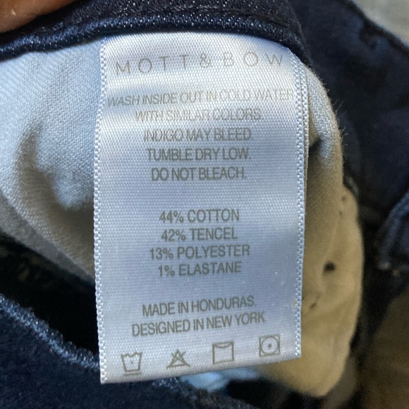 Mott & Bow | Midrise Skinny Jane Jeans - W29, L30, Medium/Dark Blue Wash - Picture 7 of 7